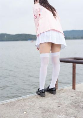 年轻的母亲西瓜