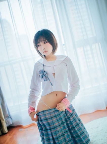 小婕子伦流澡到高潮电影