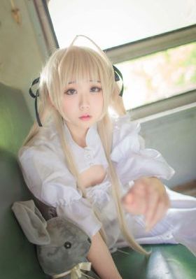 强欲司教和忧郁魔人的实力比较