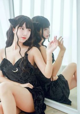 歌声振林樾